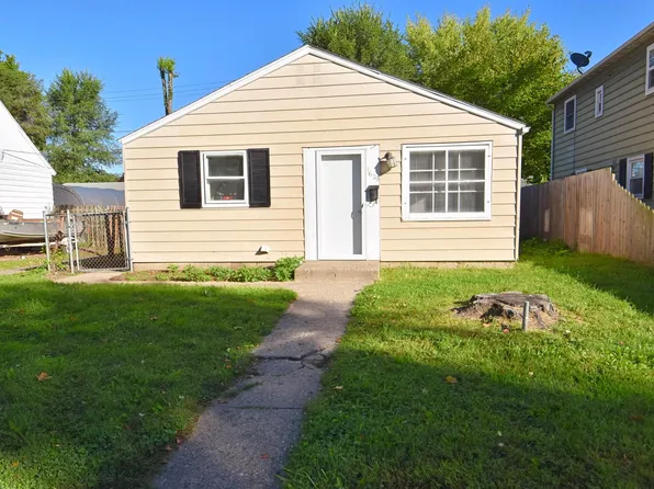 1629 E Bowman St, South Bend, IN 46613