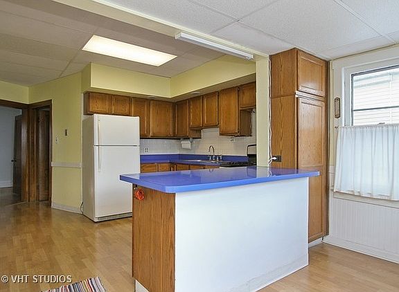 2nd image of 1114 S Highland Ave