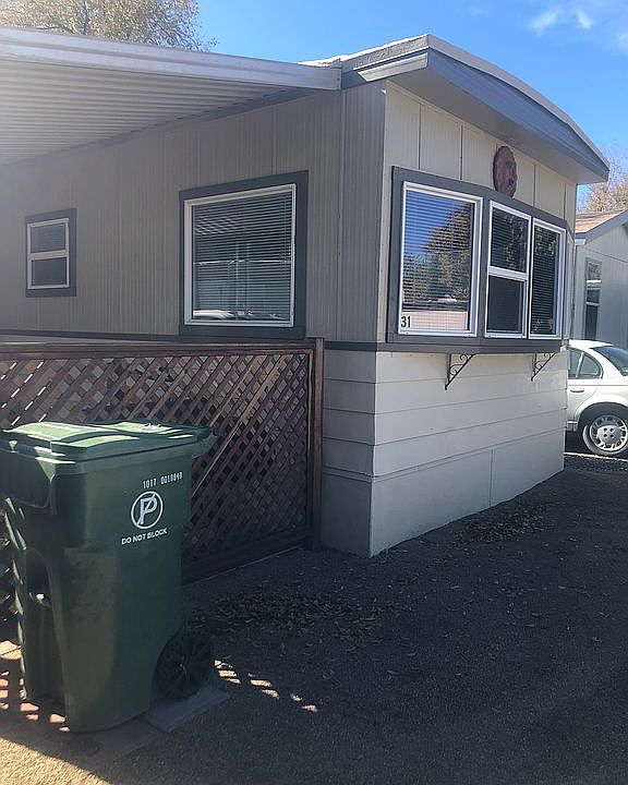 1st image of 837 Division St #31