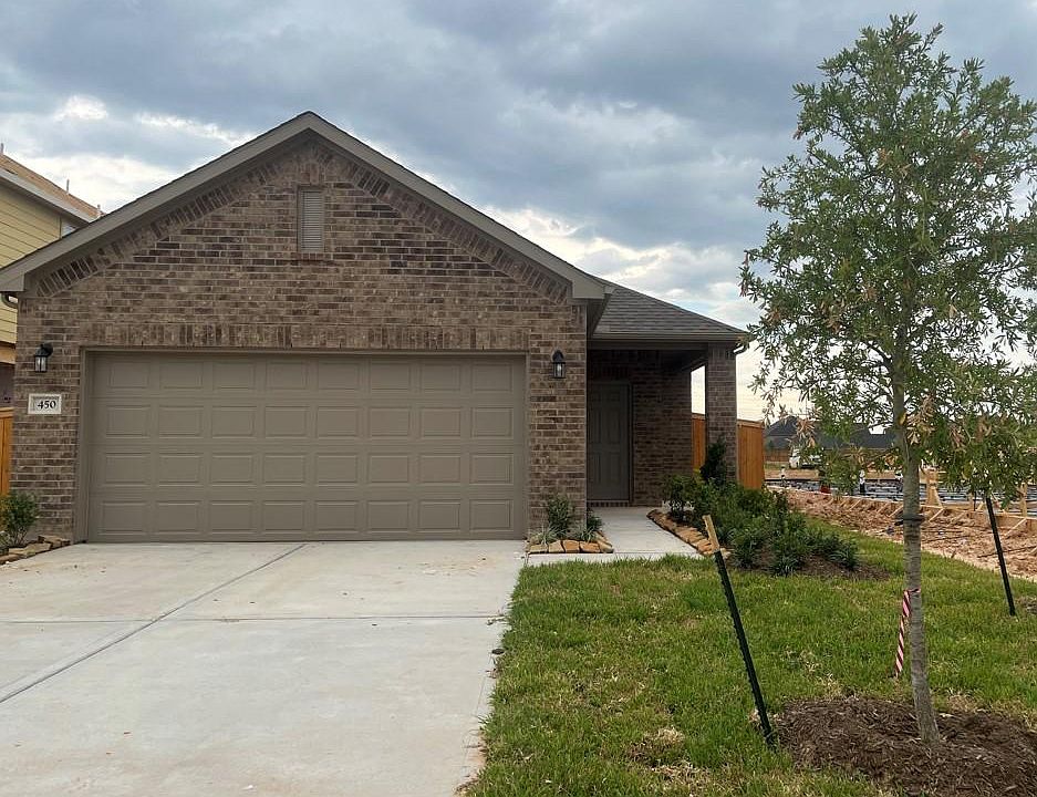 1st image of 450 Aurora Creek Ln