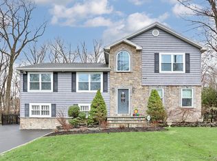 99 Campbell Avenue, Tappan, NY 10983