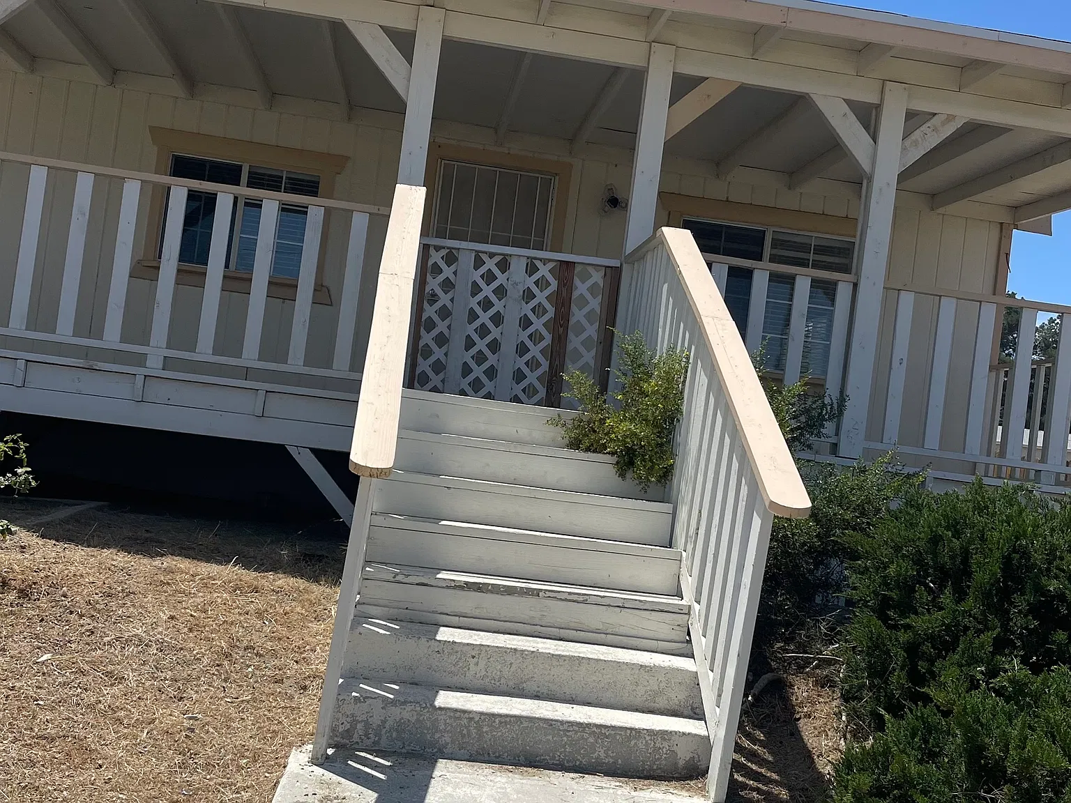 2 bed, 1070 sqft, $1,850 — Photo 3