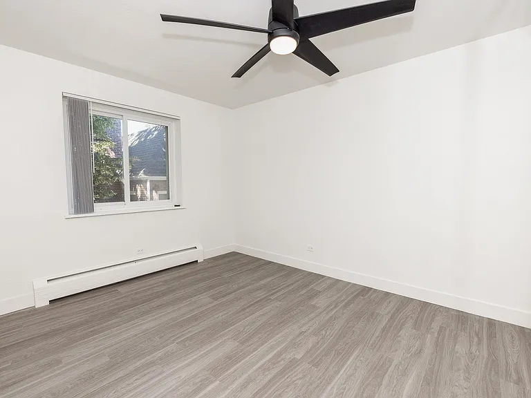 816 N Cherry St — Photo 30