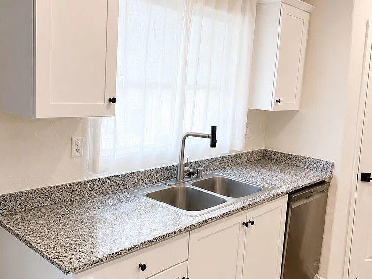 30586 Bel Air Ct — Photo 10