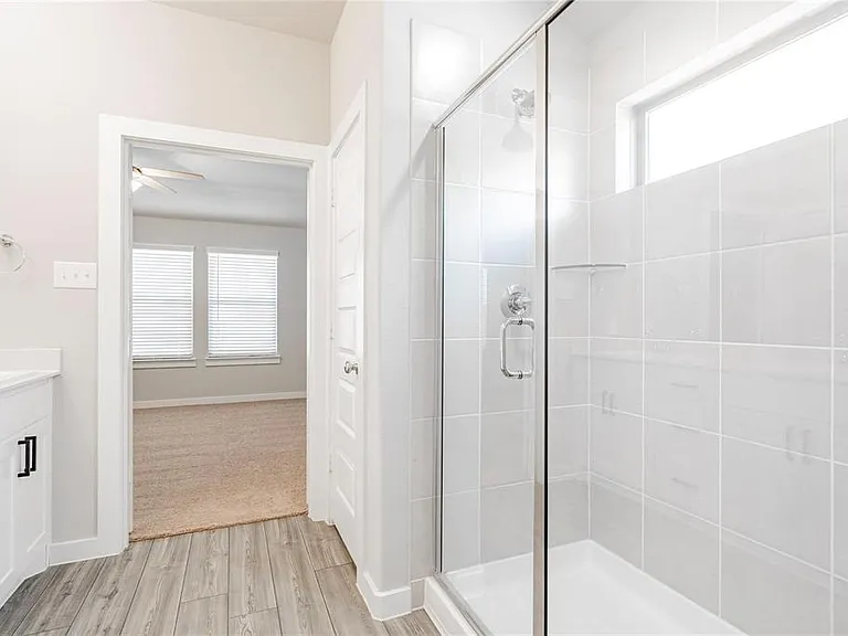 2529 Moser Ln — Photo 13