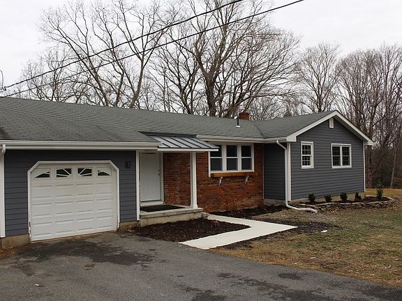 2nd image of 17 Chanwood Dr