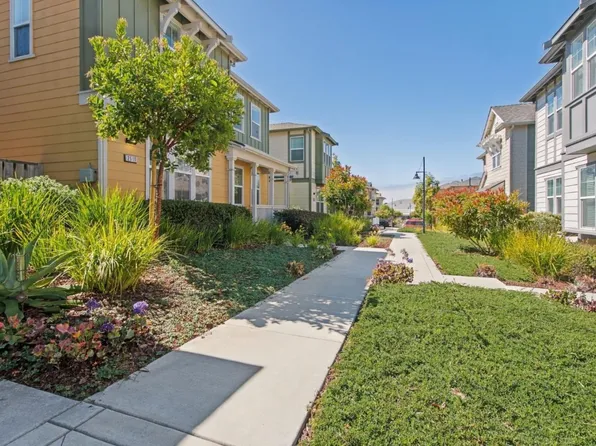 2610 Bluewater Ct, Marina, CA 93933