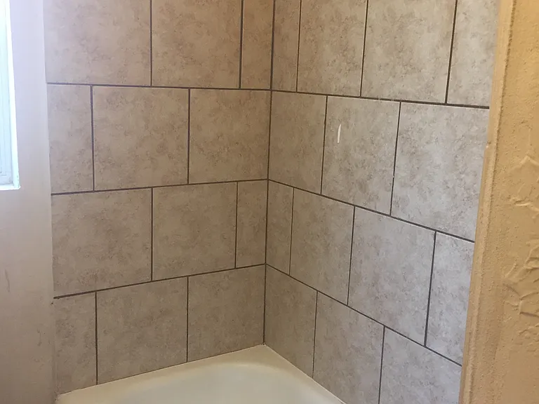 1416 NE 9th St #1 — Photo 17