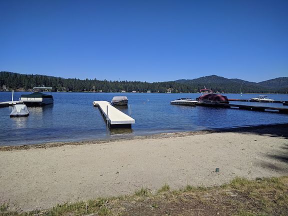 5th image of 13211 N East Newman Lake Rd