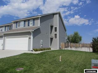 1350 Meadow Ln, Douglas, WY 82633