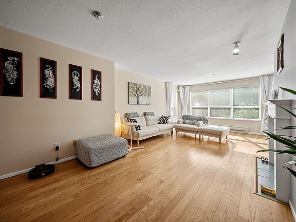 3rd image of 9688 148th St #220