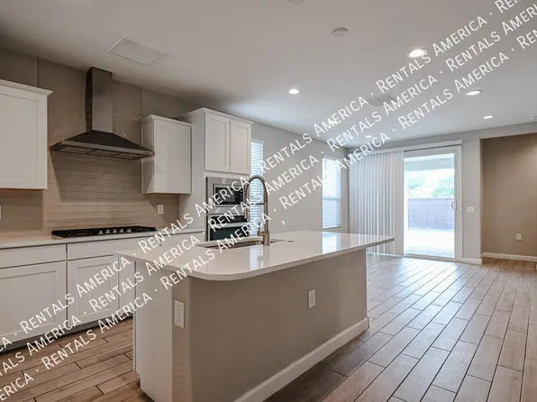 8845 S 165th Ave, Goodyear, AZ 85338