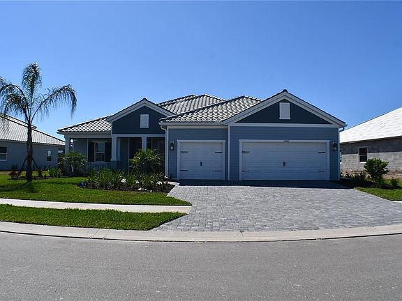 2nd image of 10301 Canaveral Cir