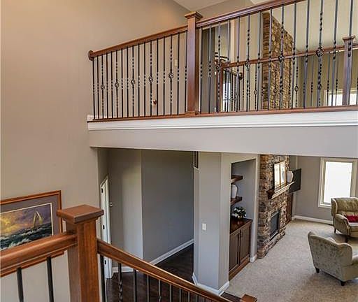 5th image of 7291 Contessa Way
