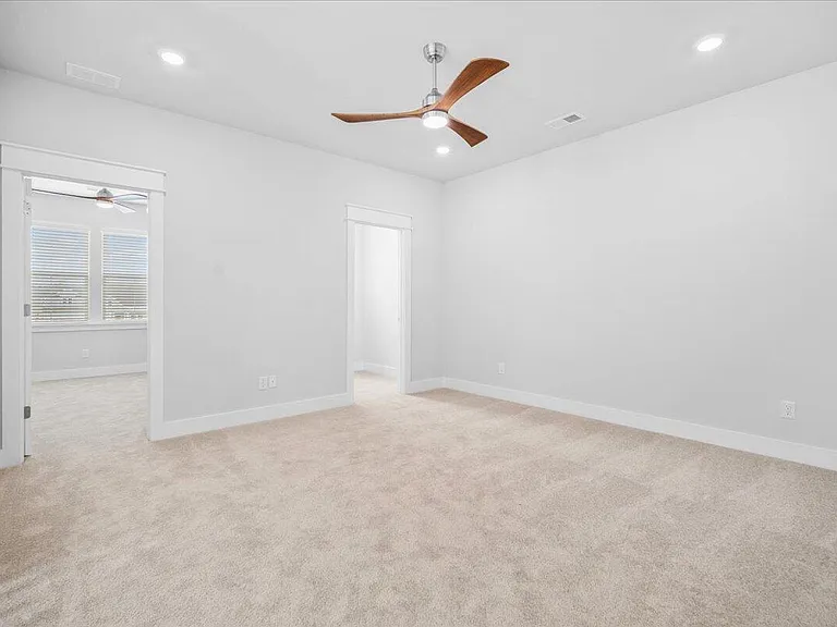 88 French Garden Cir — Photo 8