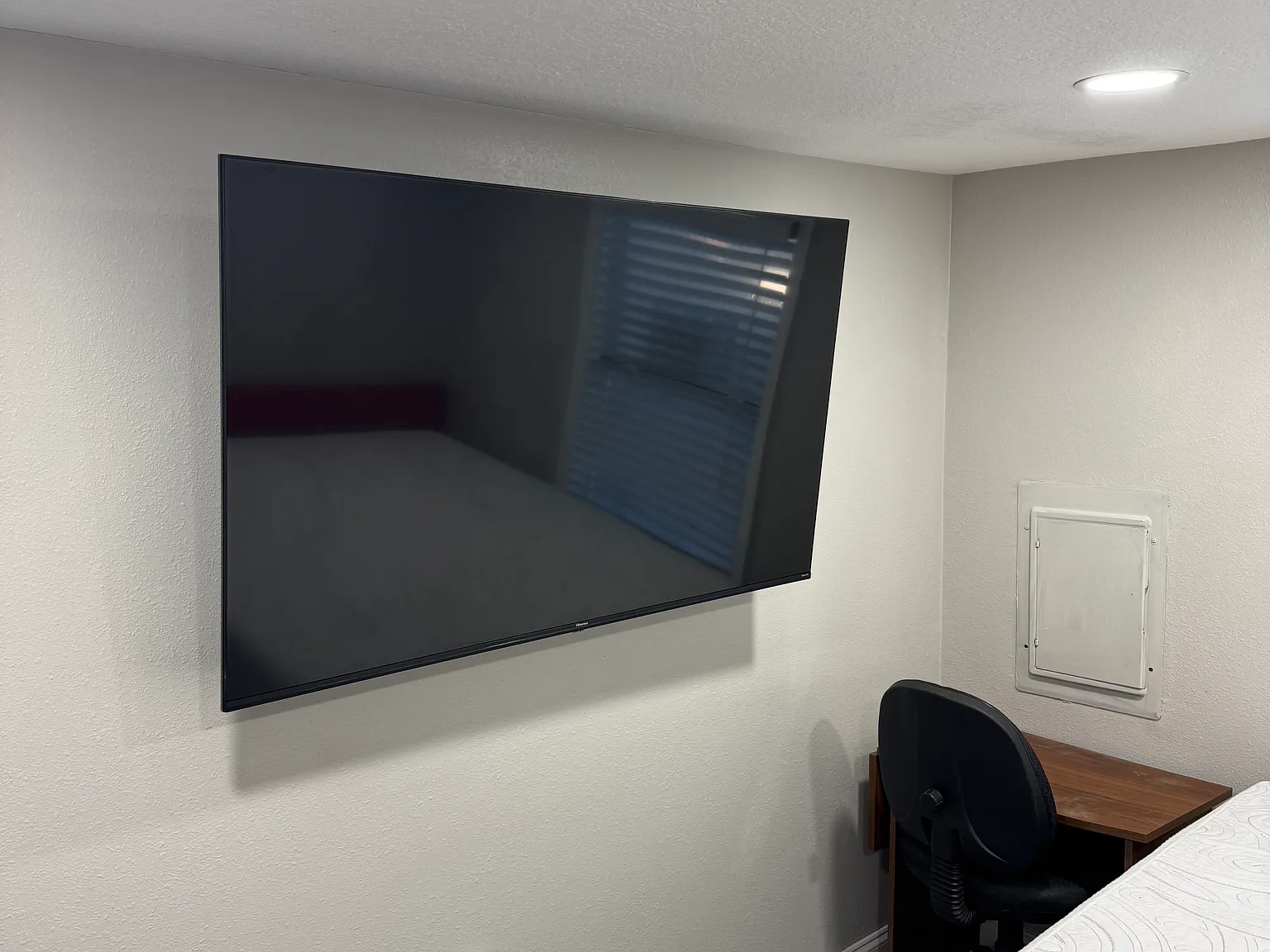 1 bed, 500 sqft, $1,300 — Photo 2
