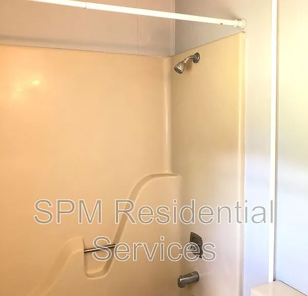 240 Buff Cir — Photo 10