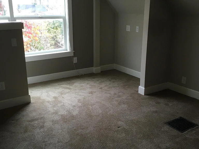 2545 SE Ankeny St — Photo 20