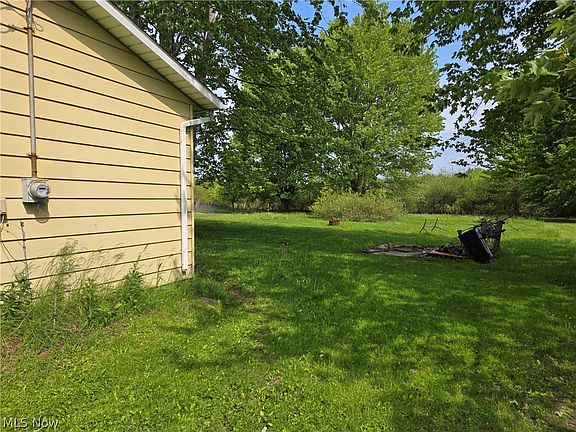 2nd image of 5401 W Maple Rd