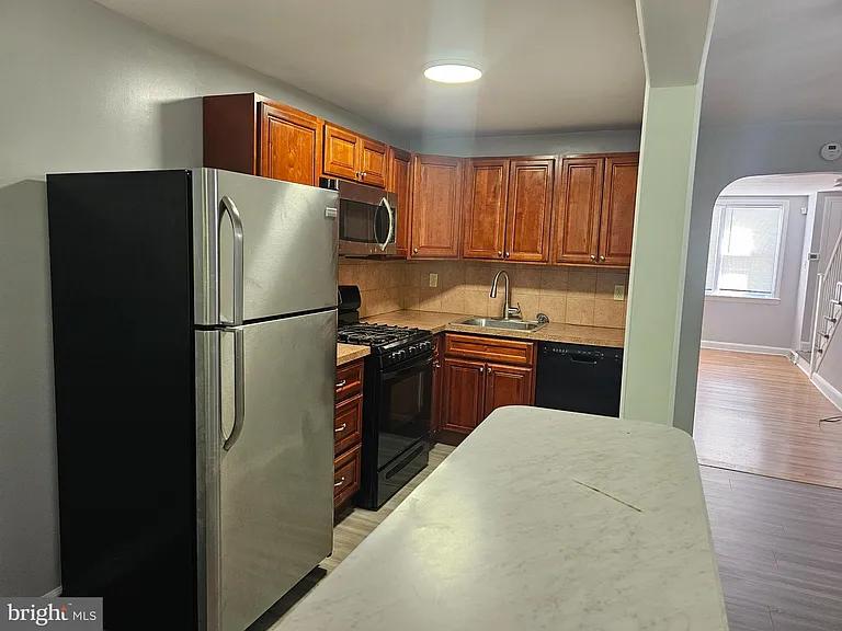 1521 W End Dr — Photo 6