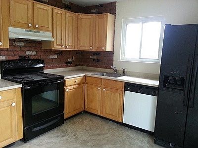 4th image of 47 Meadow Ave