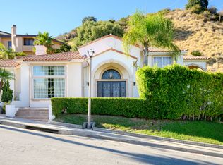 3331 Oakmont View Dr, Glendale, CA 91208