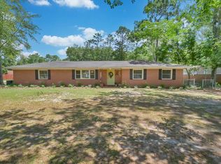 635 E Magnolia St, Jesup, GA 31546