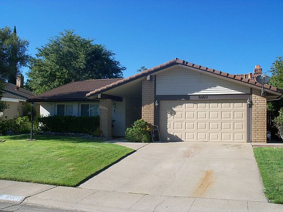 2nd image of 8469 Cortadera Dr
