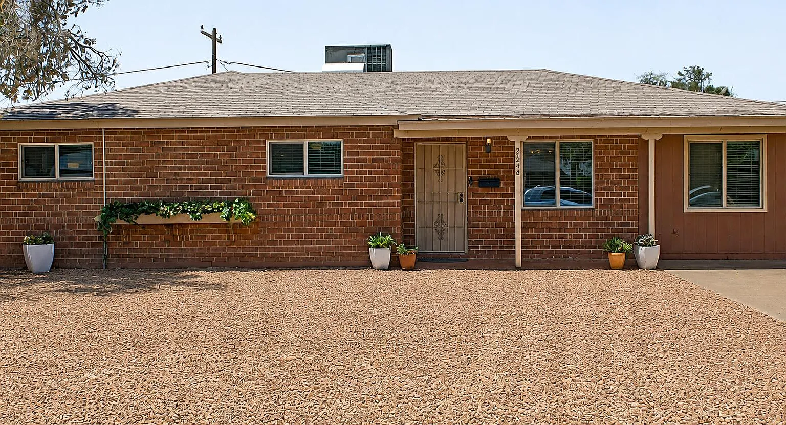 4 bed, 3.0 bath, 1860 sqft, $2,350 — Photo 2