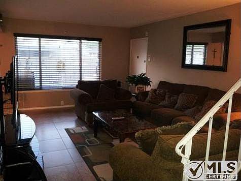 4th image of 2037 Eveningside Dr