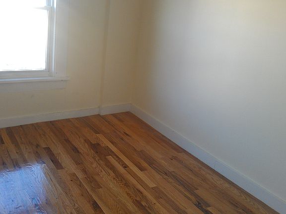 4th image of 16 W Main St APT 4
