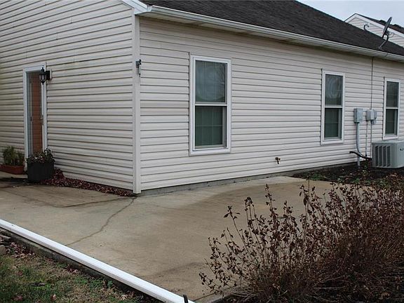 5th image of 1781 Fall Creek Dr