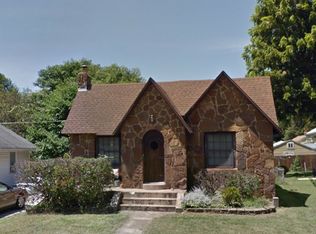 1121 S Broadway Ave, Springfield, MO 65807