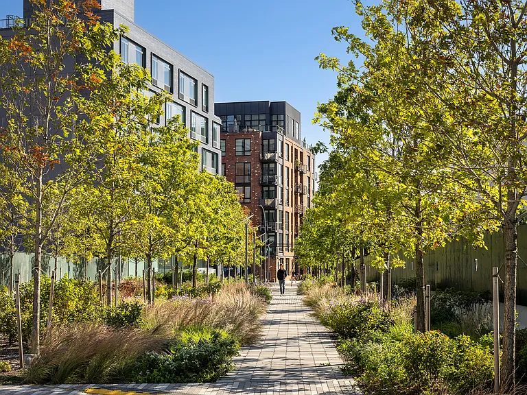 West Wharf — Photo 83