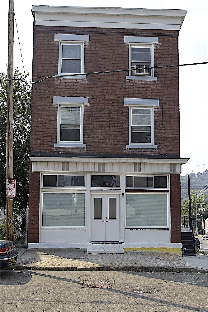 5243 Duncan St photo 1