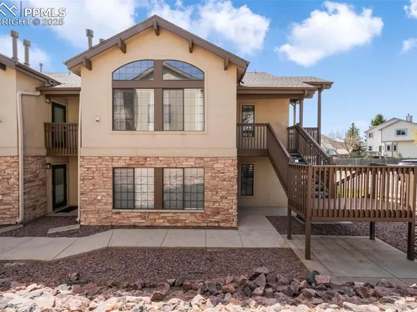 2172 Denton Grv APT 203, Colorado Springs, CO 80919