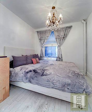 4th image of 125 E 4th St APT 7