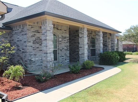 3rd image of 13424 Hickory Creek Dr