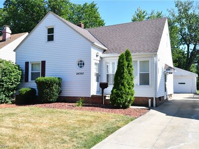 24740 Puritan Ave, Euclid, OH, 44123