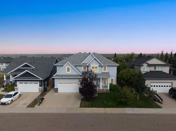 141 SW Beaverglen Close, Wood Buffalo, AB T9H 2V4