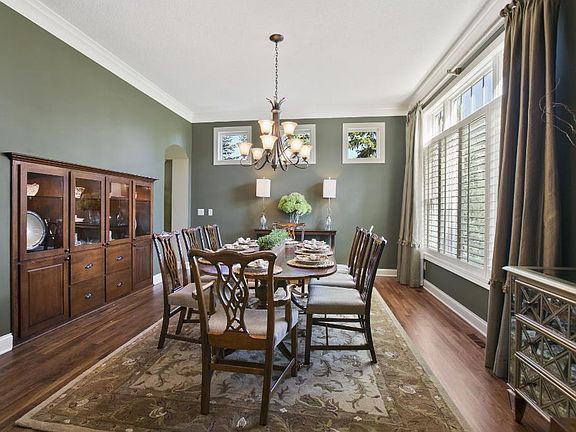 5th image of 2050 Pinehurst Dr