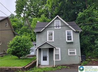 1990 S Delaware Dr, Easton, PA 18042