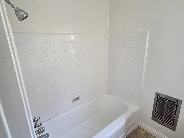 1700 S Crescent Heights Blvd #1704 — Photo 8
