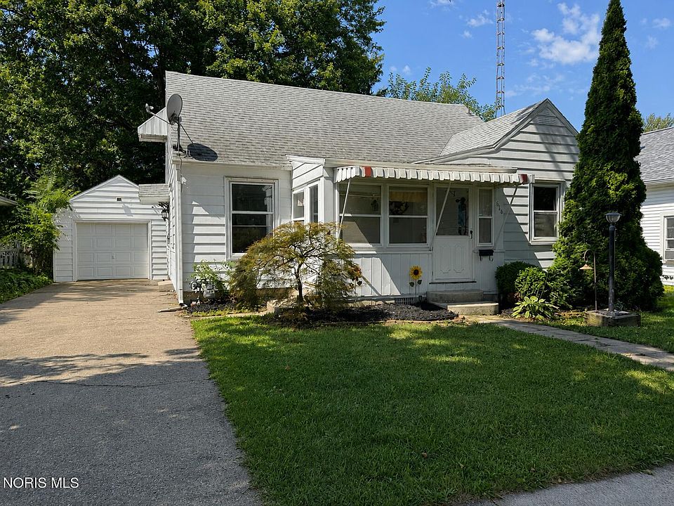 1st image of 618 Ravine Ave