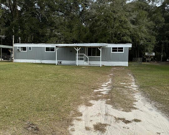 2nd image of 116 PARK Circle