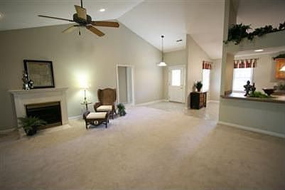 2nd image of 4214B Pinehurst Ct