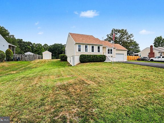 3rd image of 183 Choptank Rd