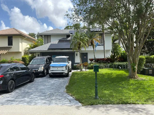 6624 Sweet Maple Ln, Boca Raton, FL 33433