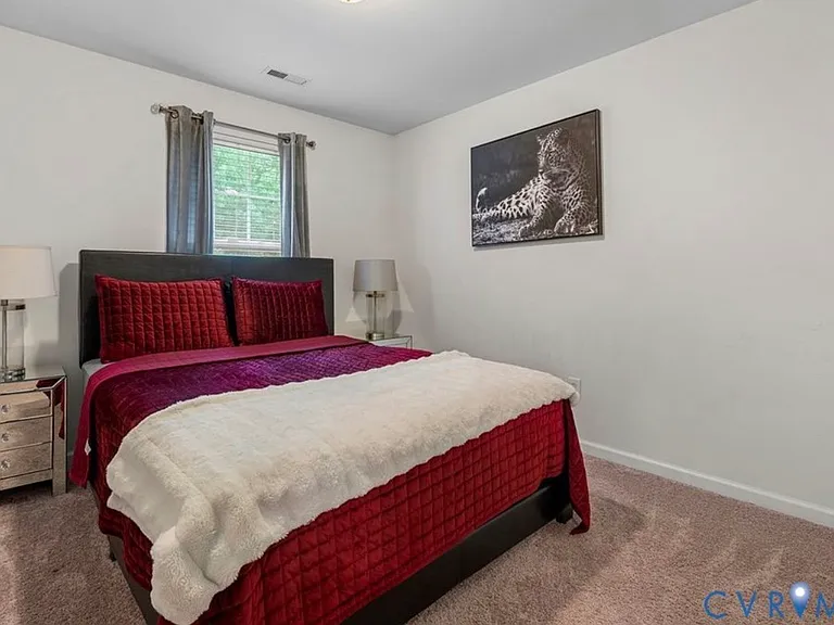 9018 Tow Hook Pl — Photo 15