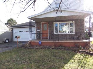 776 Walnut St, Lockport, NY 14094